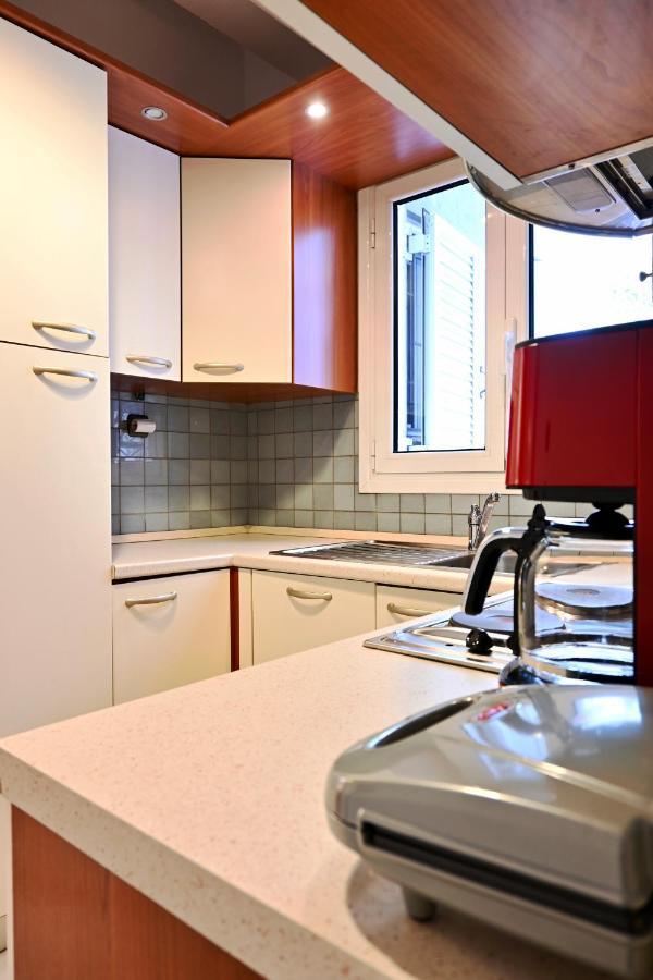 Delmare Athens Double Apartment Exterior photo